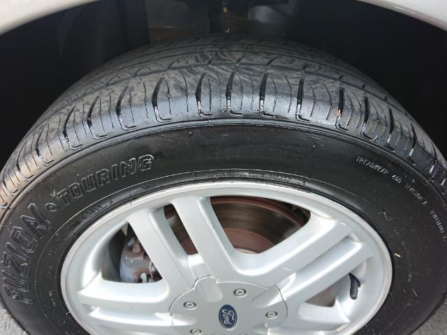 Ford Focus Hacht GLX 1.6 2004 - Foto 14