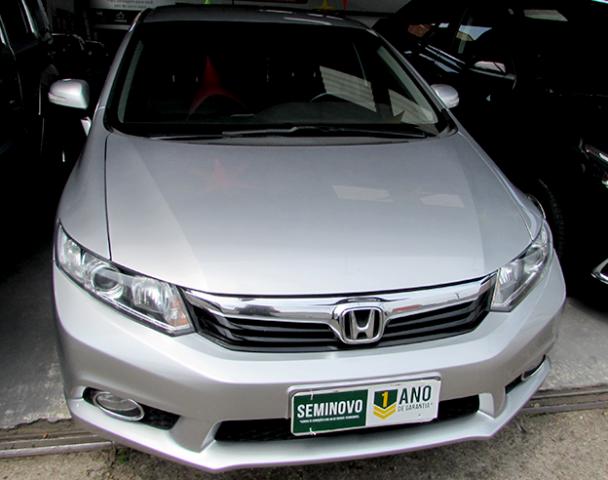 Honda Civic Sedan LXR 2.0 Flexone 16V Aut. 4p FLEX AUTOMÁT