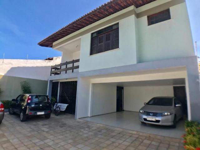 Casa no Papicu - 378m² - 4 Suítes - 6 Vagas (CA0818)