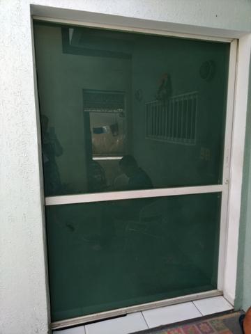 Porta de alumínio