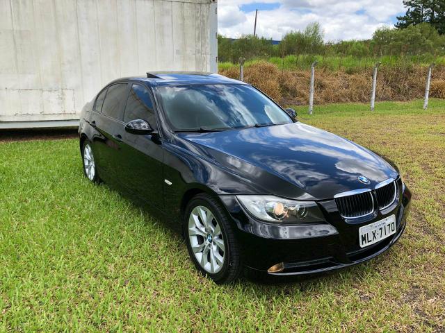 BMW 320i - Foto 8