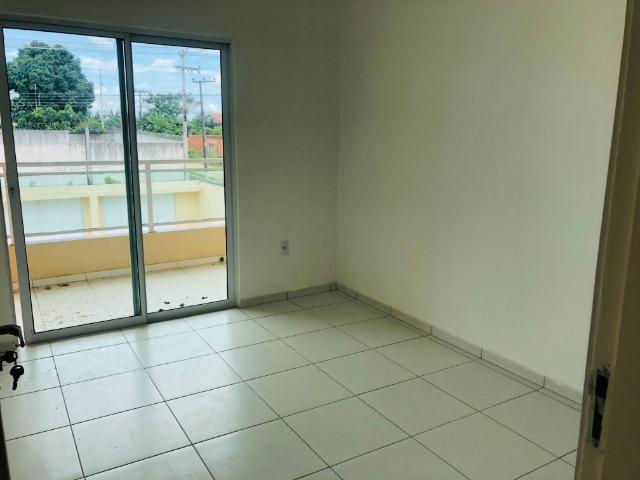 DP duplex com 3 quartos,2 banheiros,garagem,coz. americana,amplo quintal prox messejana - Foto 6