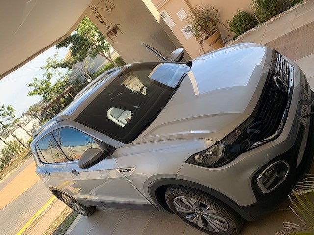 VW TCROSS