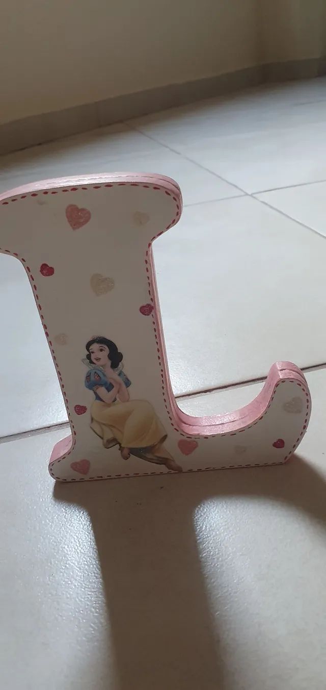 Letras MDF  das princesas  - Foto 2
