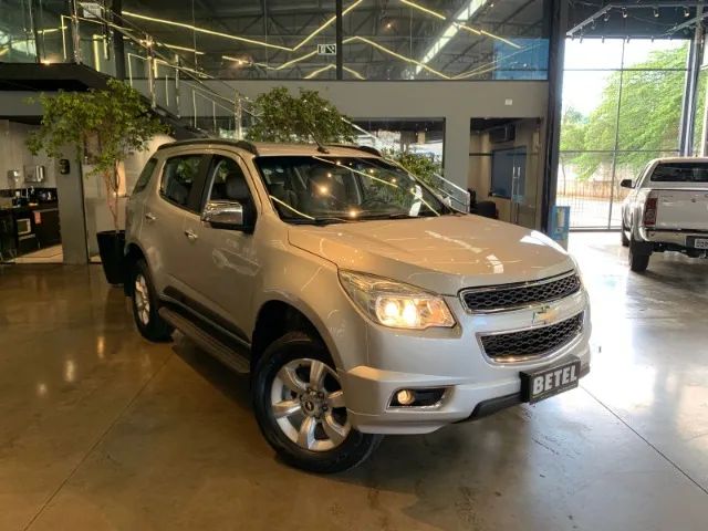 SUVs CHEVROLET TRAILBLAZER a diesel 2015 Usados e Novos