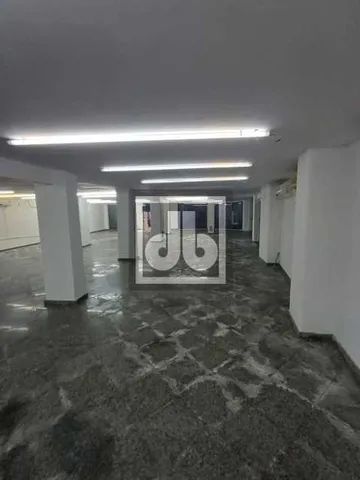 Loja / Salão / Ponto Comercial com ar condicionado, 490 m² na Zona