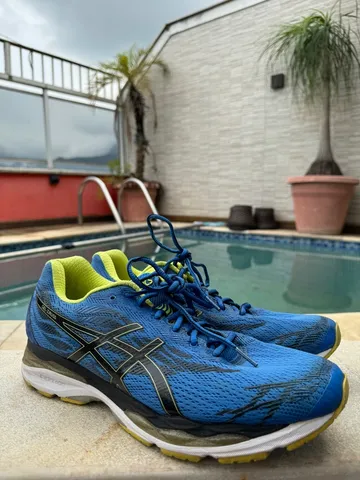 Tenis best sale chuteira asics