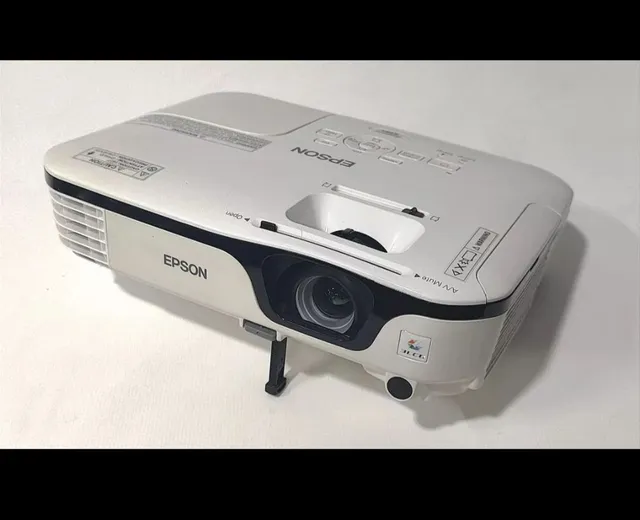 Projetor Epson x14 e tela retrátil com tripé