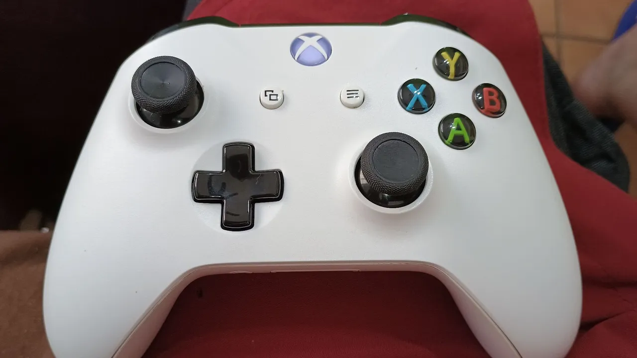 CONTROLE ORIGINAL XBOX ONE SERIES S GARANTIA 60 DIAS.
