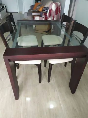 Mesa tampo de vidro, em madeira maciça 64254013585154121