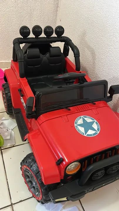 Carro elétrico infantil 