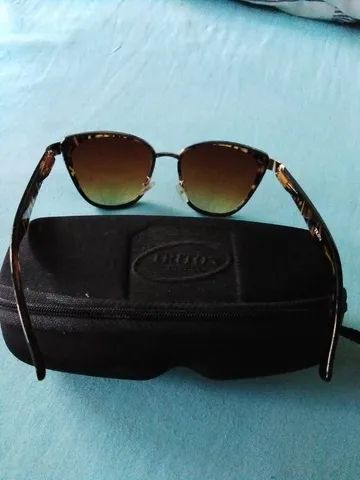 Oculos de sol feminino TRITON