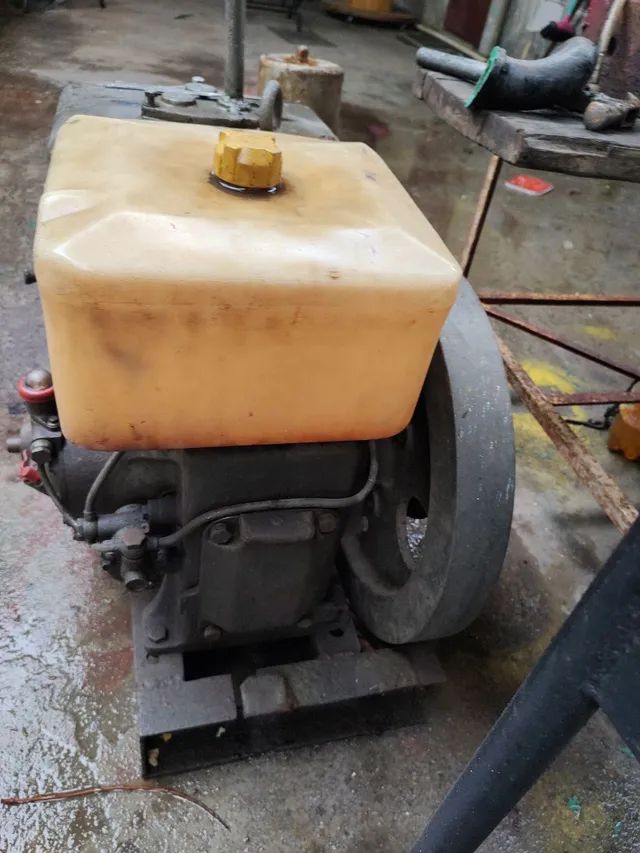 Motor yanmar B10  - Foto 2