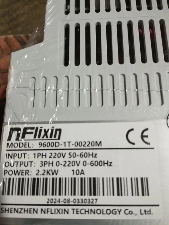 Inversor de frequência 2.2kw 10A 3 CV 220v  - Foto 4