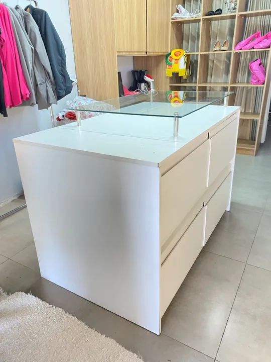 Mesa balcão com 8 gavetas em MDF - Foto 2