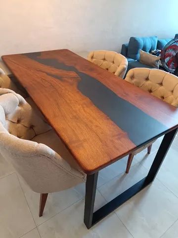 Mesa de jantar em madeira resina - Foto 3