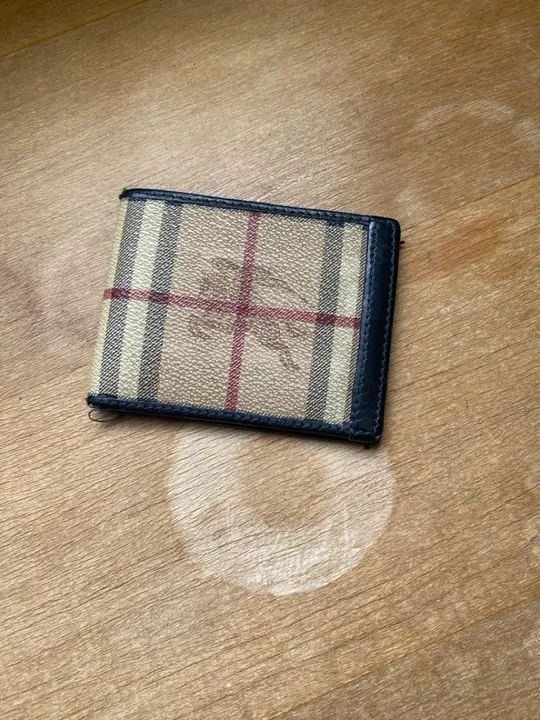 Carteira de couro Burberry 