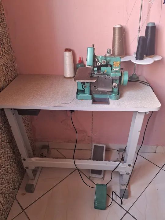 Maquina de custura Overloque semi industrial Máquinas de Lavar e