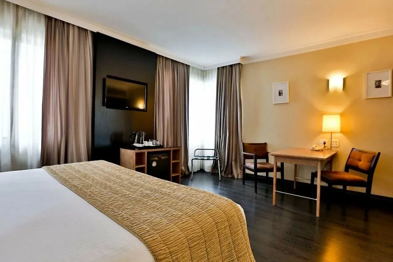 Rarus Flats - Flat para venda - Edifício Radisson Berrini