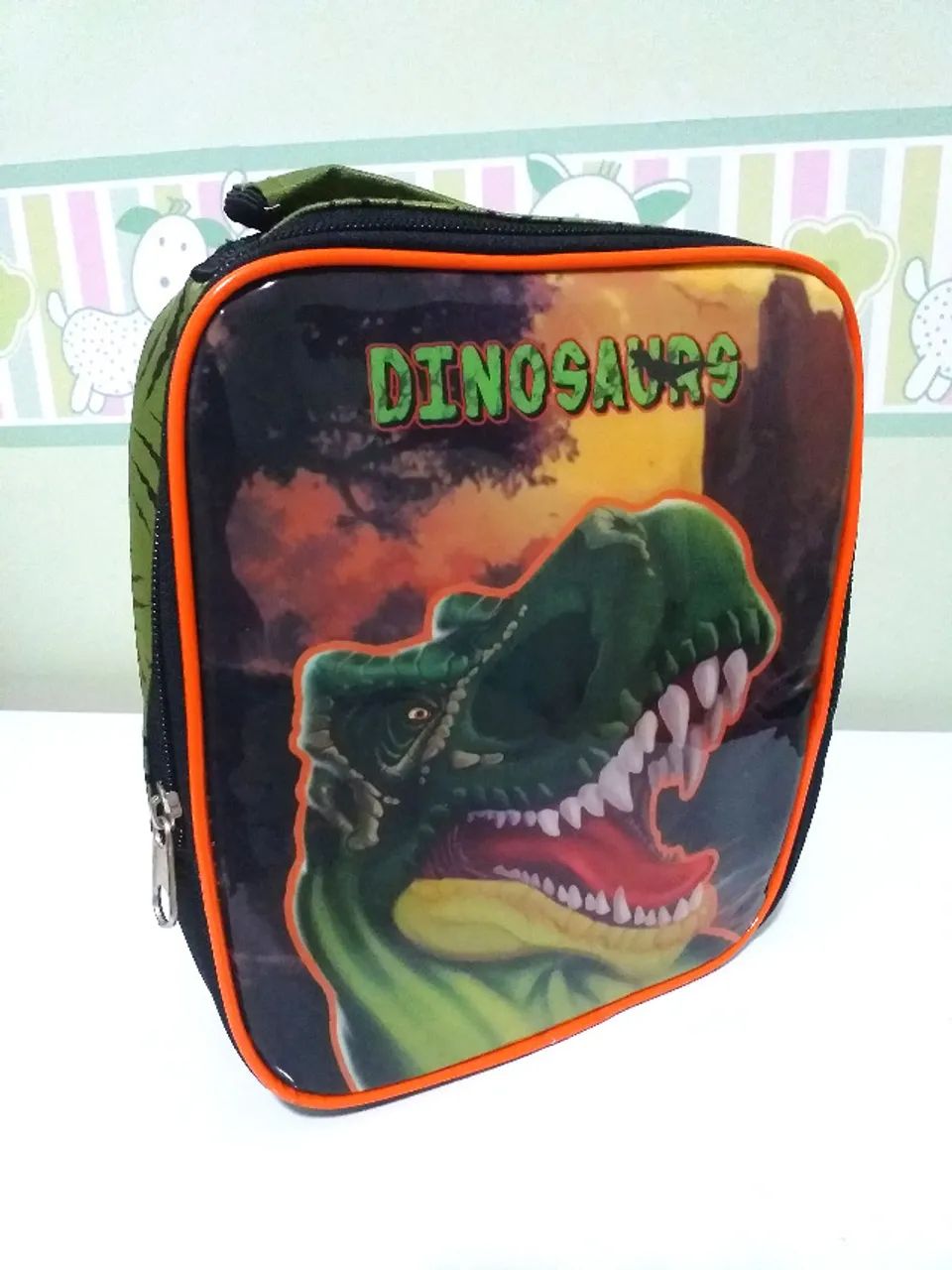 Lancheira Térmica Dinossauro 