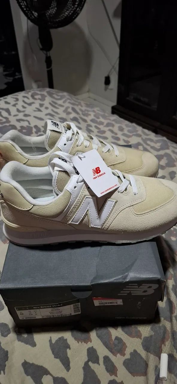 New Balance 574 - Bege - Foto 2