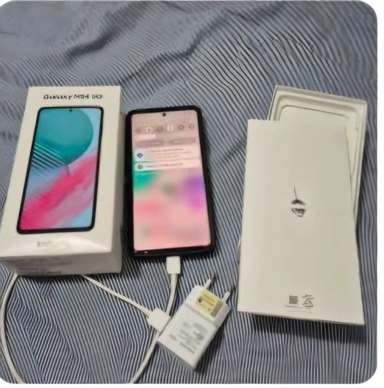 Samsung m54 256gb