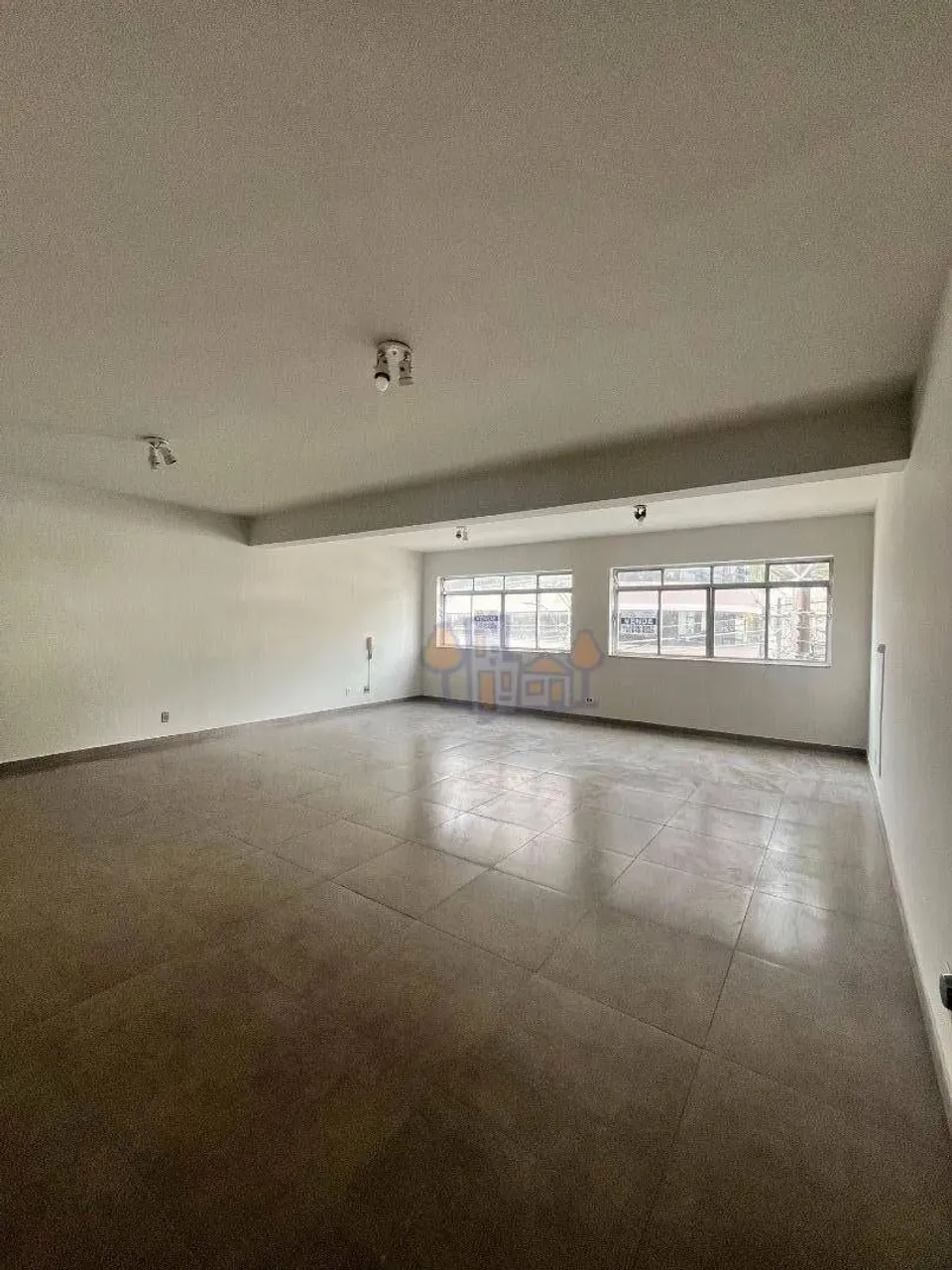 Sala para alugar, 62 m² por R$ 2.069,80/mês - Centro - Nova Friburgo/RJ