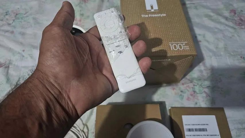 Projetor Samsung FreeStyle 100 Polegadas - (Usado por 5x) - (Troco) - Foto 3