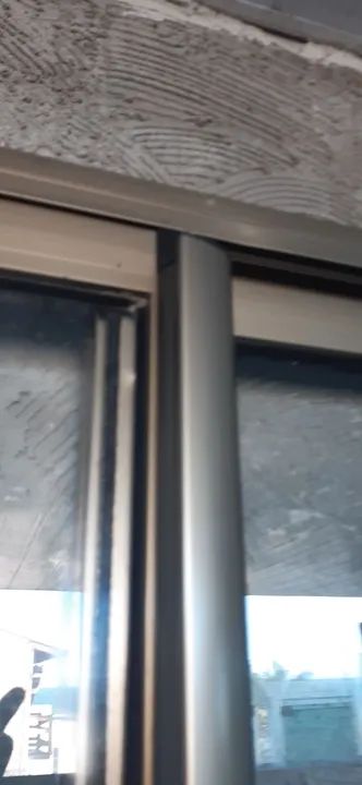 Porta de correr em alumínio, nova! Cor bronze - Foto 5