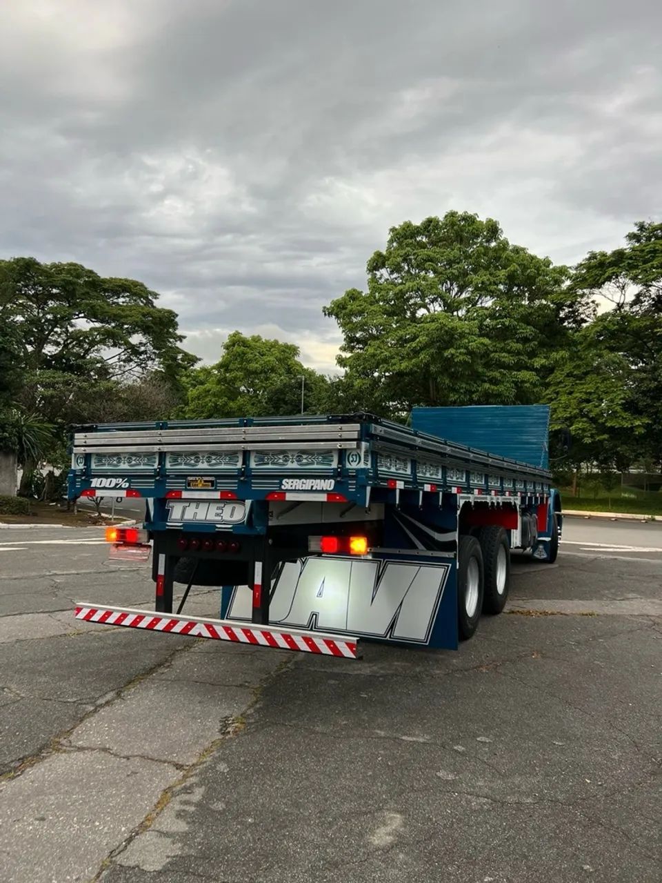 Caminhão Mercedes Benz Atron 2324 6x2 - Foto 2