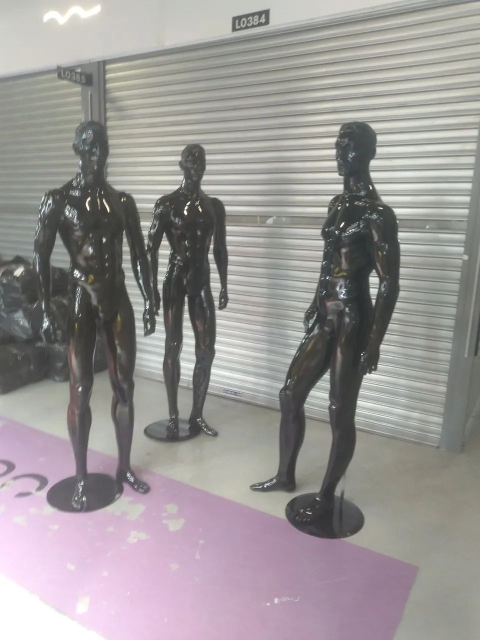 Mannequin Preto - Foto 4