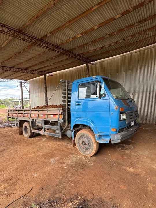 Caminhão Volkswagem 7-110 S Diesel