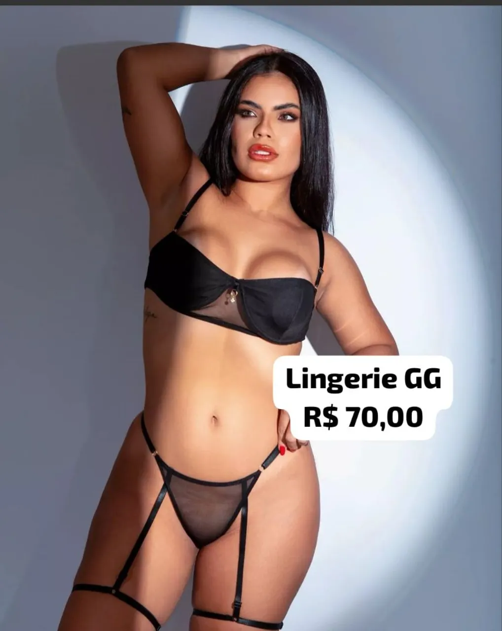 Lingerie GG Preta - R$ 70,00