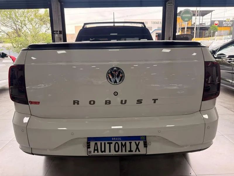 VOLKSWAGEN SAVEIRO ROBUST 1.6 TOTAL FLEX 8V 2023 - Foto 5