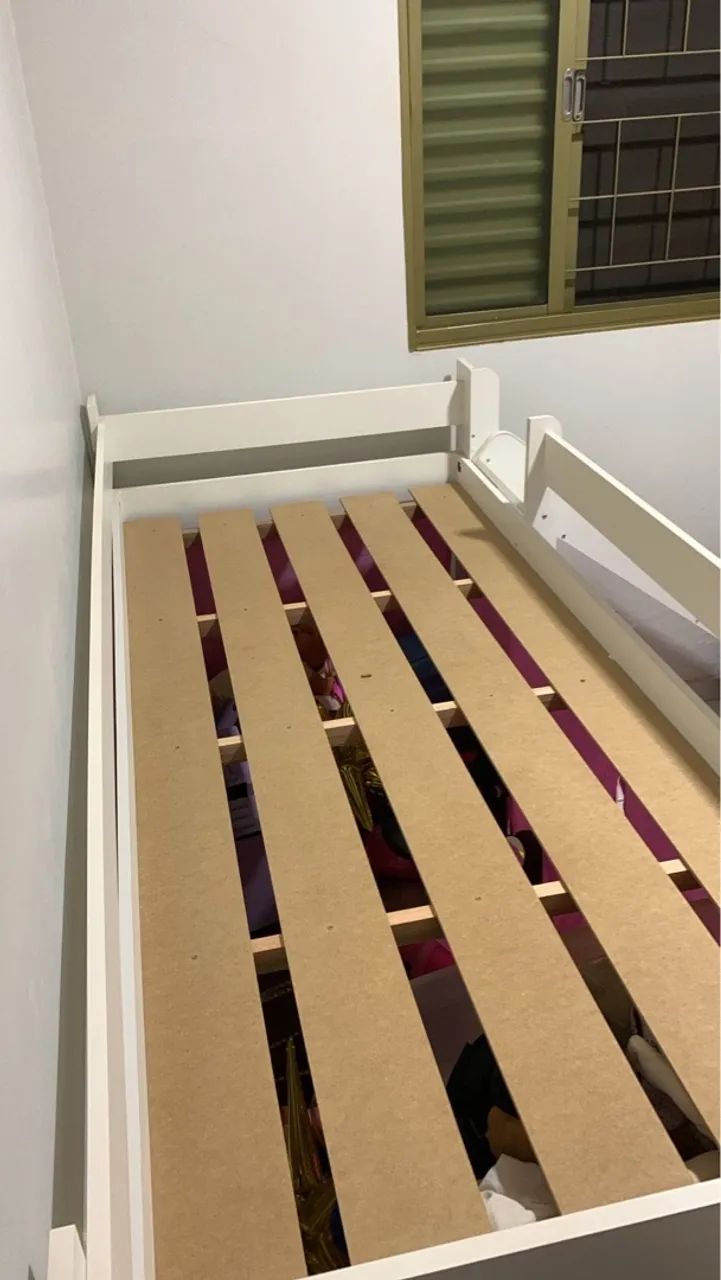 Cama infantil com escorregador e cortina  - Foto 2