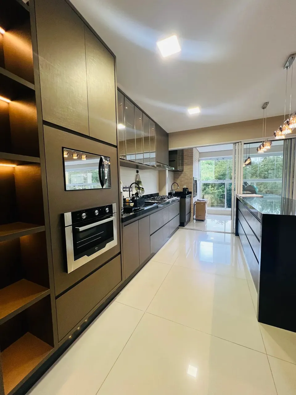 Apartamento, Res. Soberano 404 Sul 166m² - 3 Vagas de Garagem
