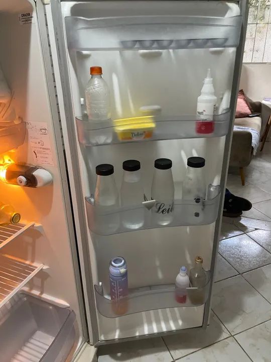 Geladeira consul Não é frost free  - Foto 2