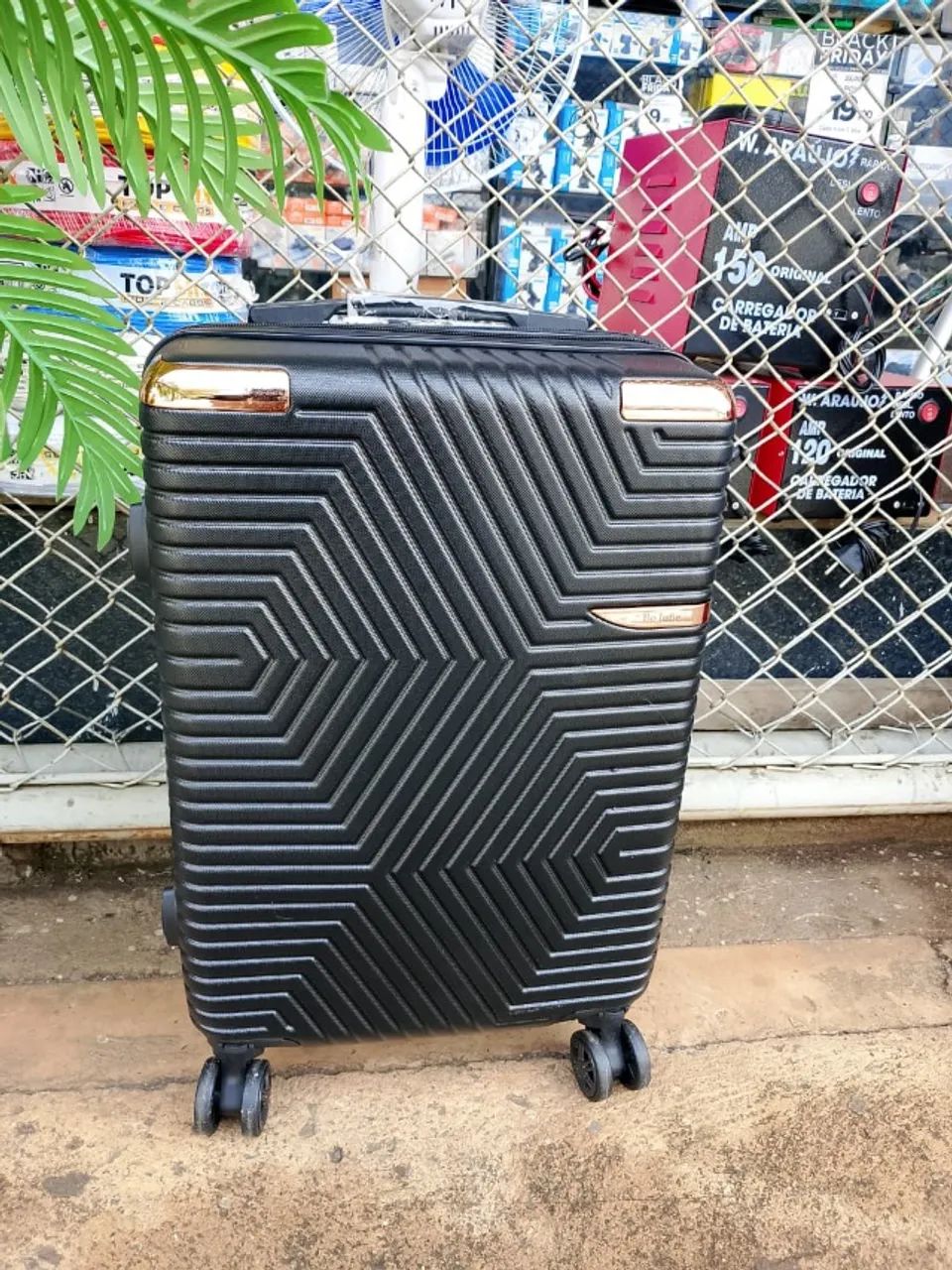 Mala 10kg Preta (Honestidade e Qualidade Distribuidora JK Eletrônicos) - Foto 2