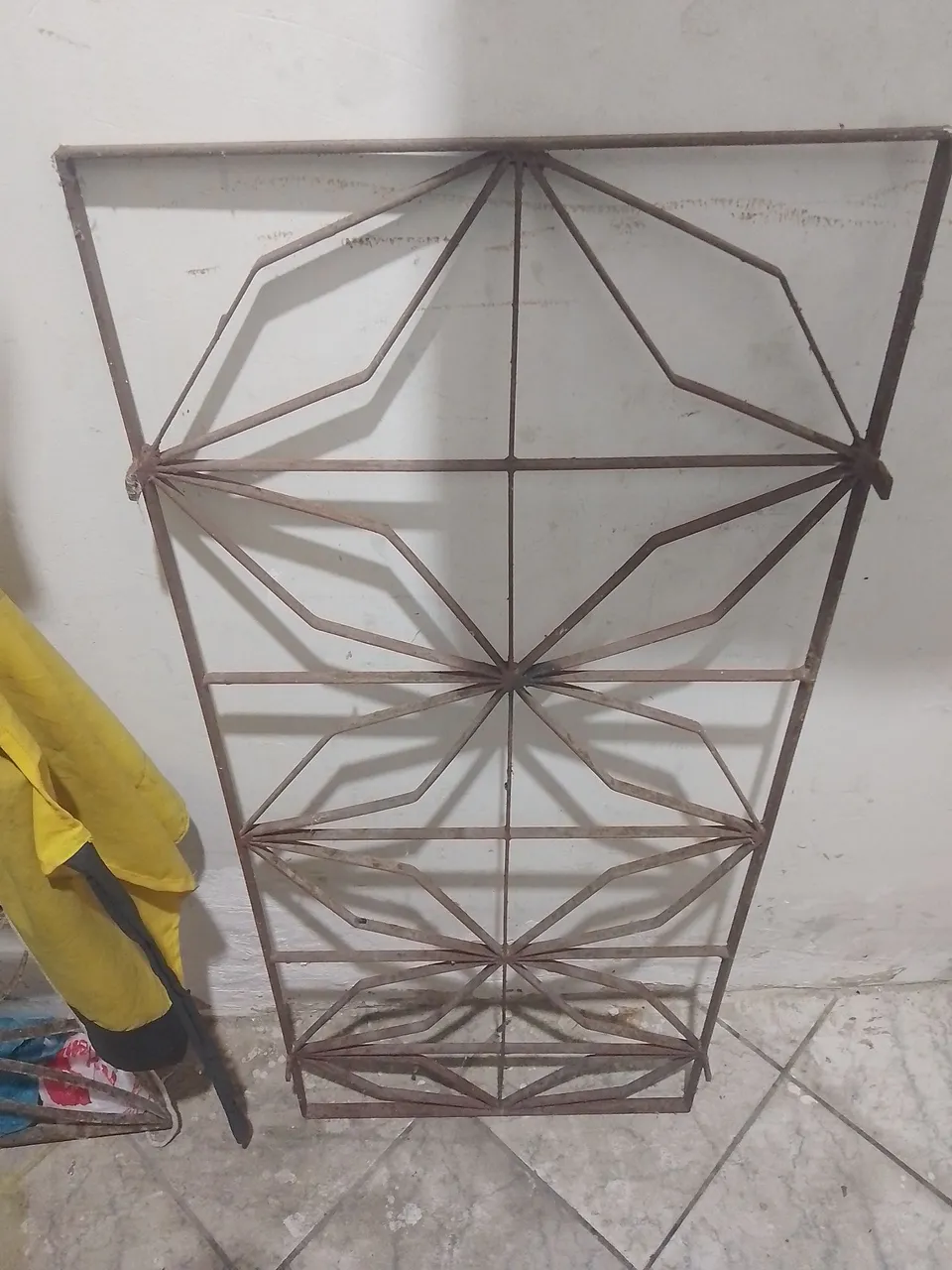 Grade de ferro para janela