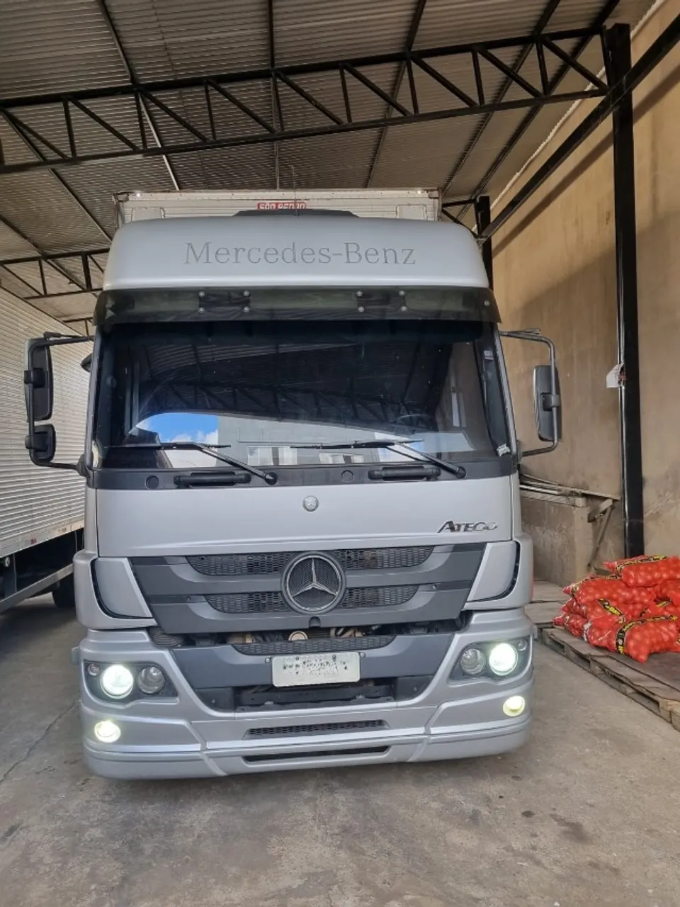 Atego 2430 - 2020 Mercedes-Benz