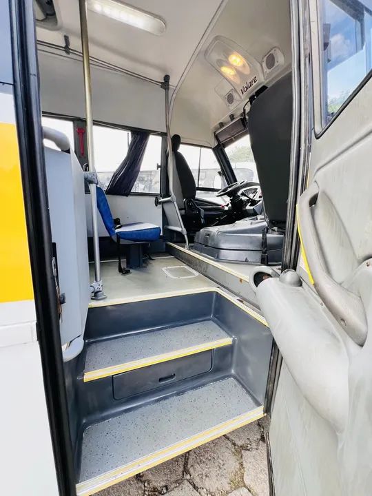 MICROÔNIBUS VOLARE - ótimo estado! - Foto 5