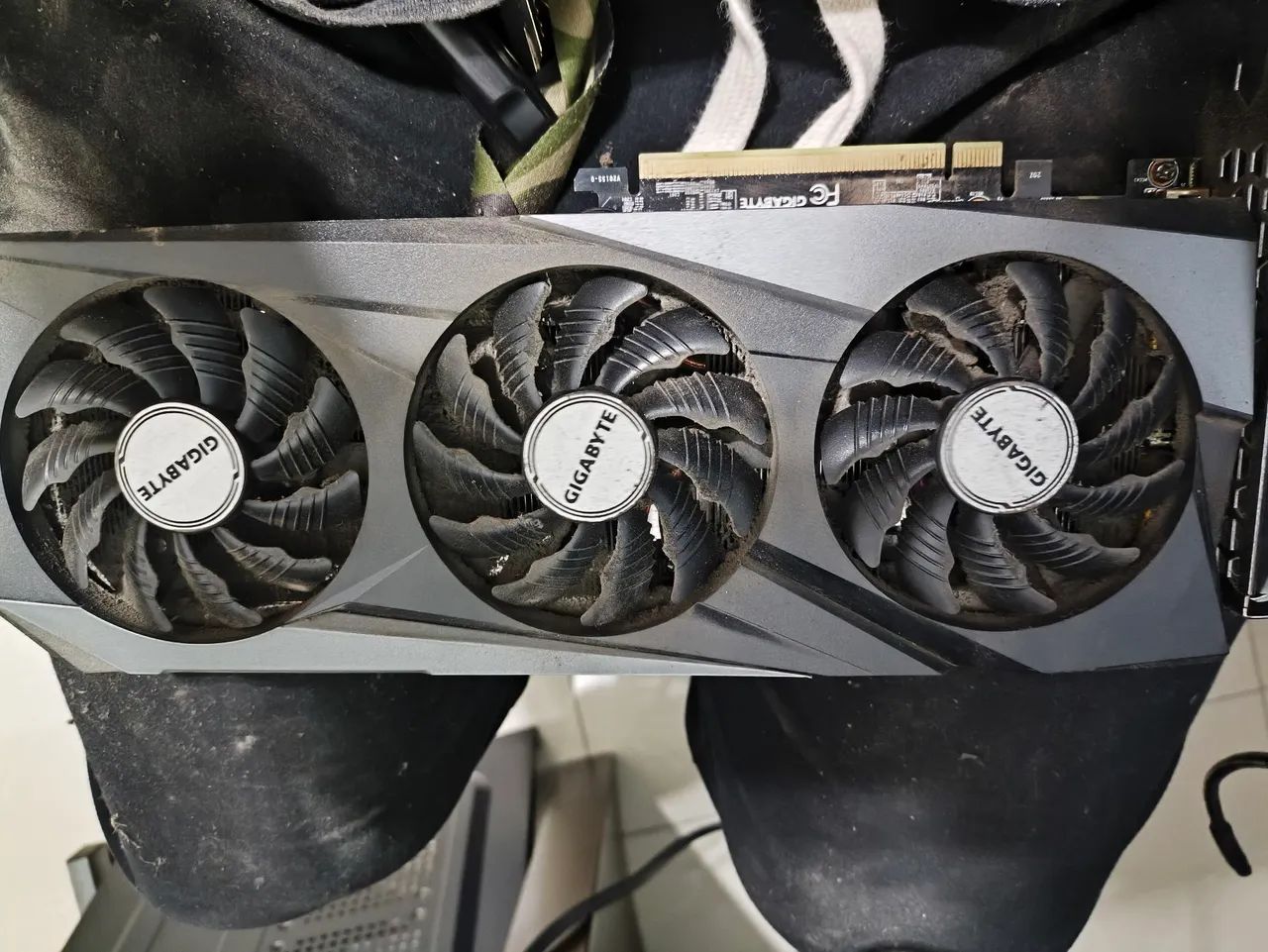 Placa de Vídeo Gigabyte GeForce RTX 3070 Gaming OC 8G - Foto 2