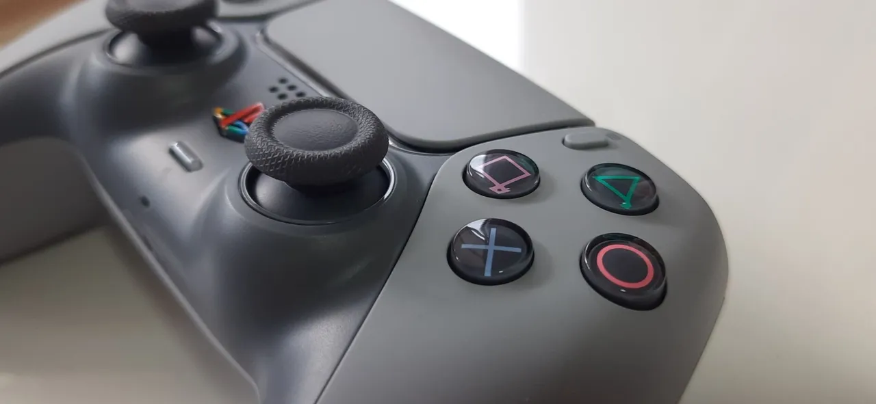 Controle Dualsense 30th anniversary Playstation 5 LACRADO