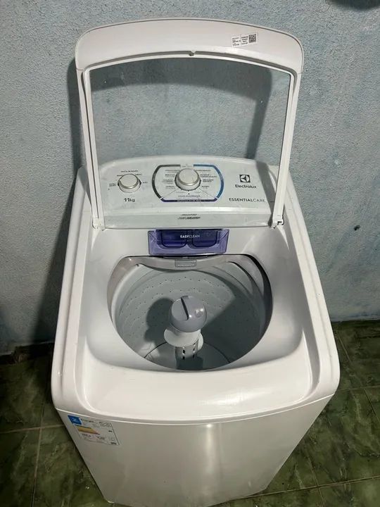 Máquina de Lavar Roupa Electrolux 11kg Essential Care - Foto 3