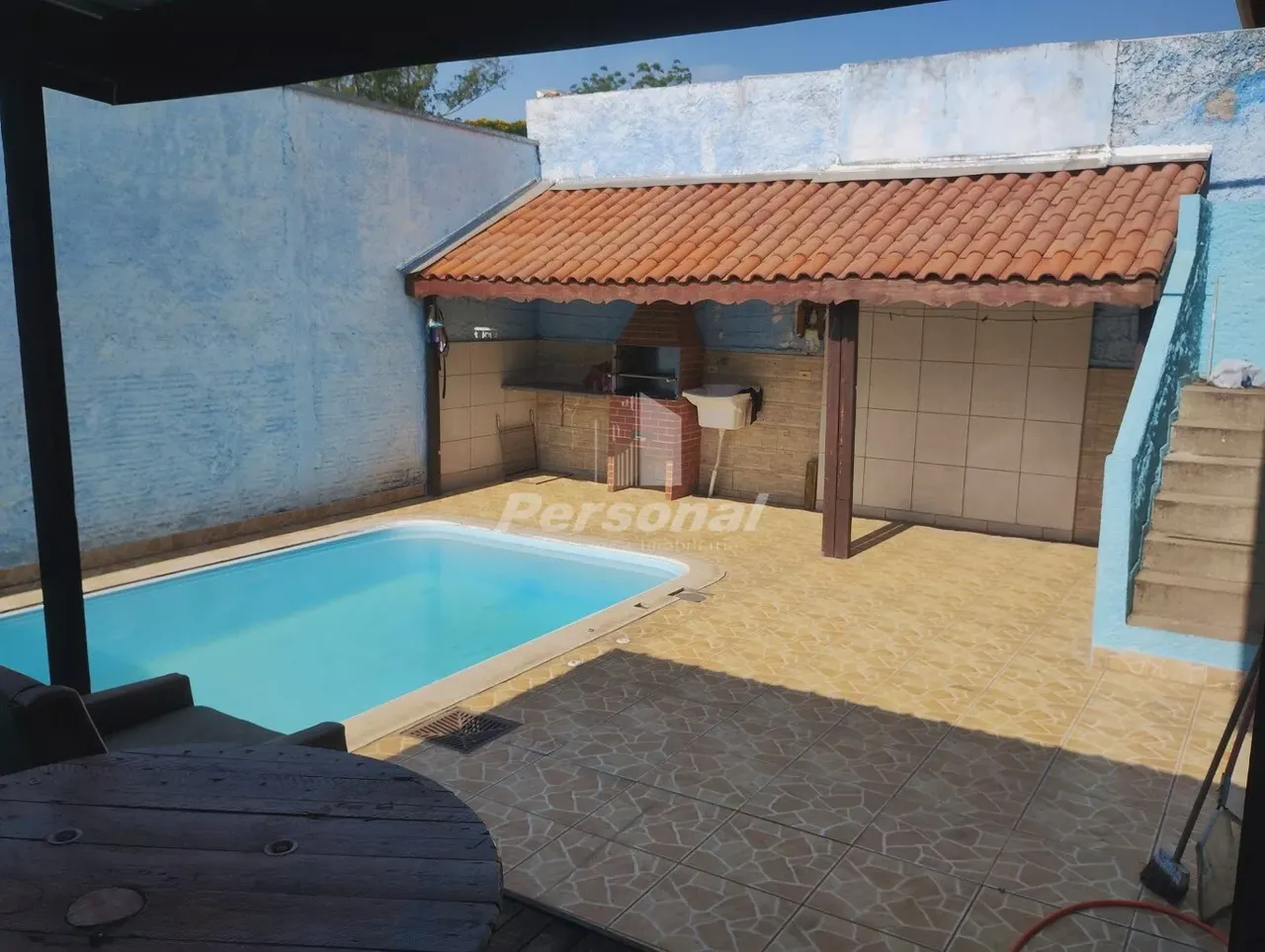 Casa para locação com piscina, Jardim Sonia Maria, Taubaté