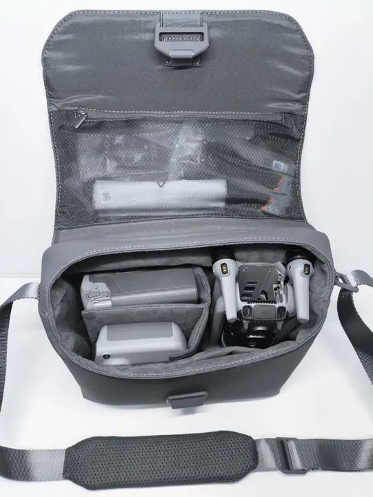 DJI AIR 3 COMBO FLY MORE LACRADO . MELHOR PREÇO DE BH - Foto 6