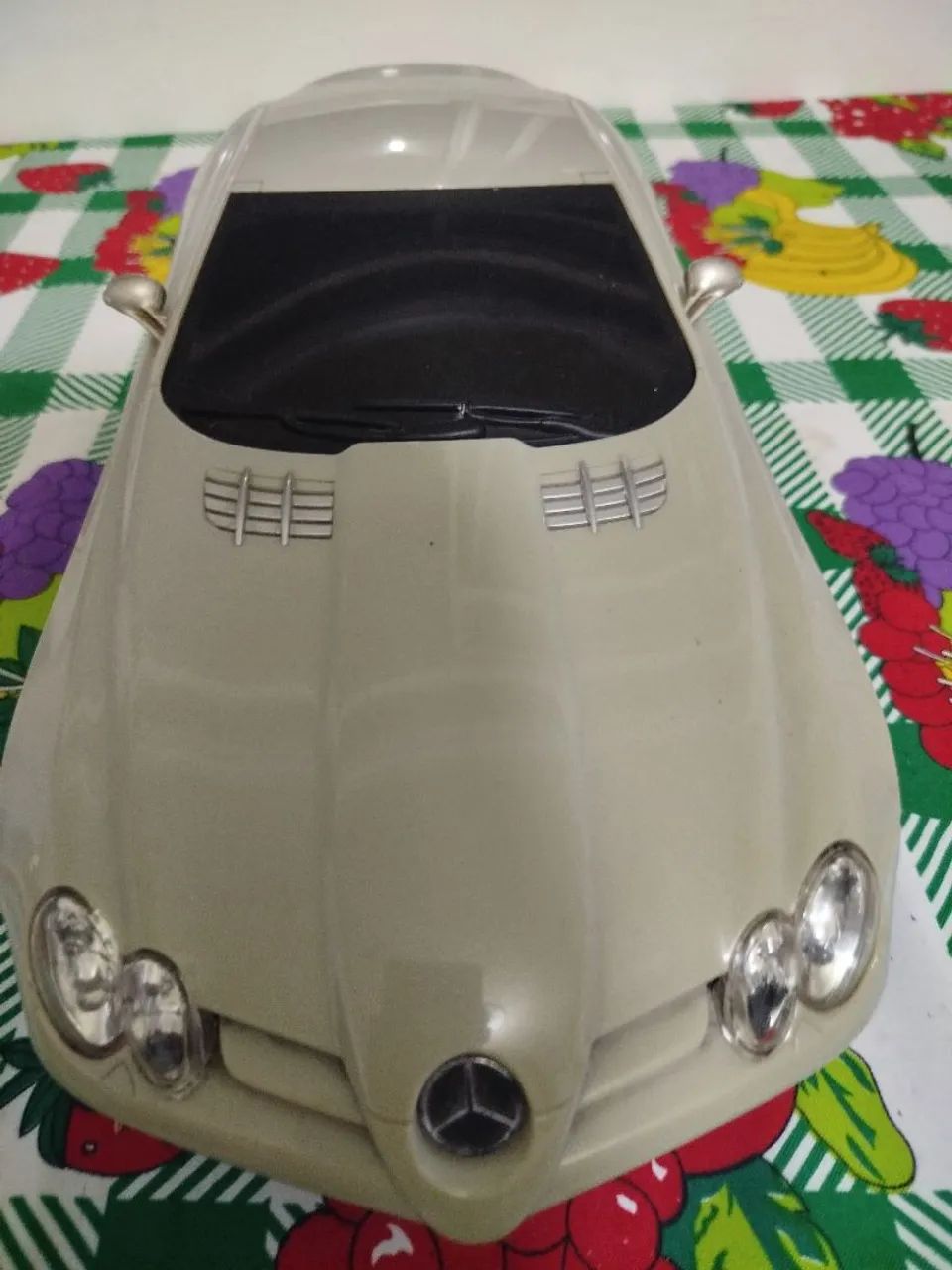 Carrinho de controle remoto transformado para auto modelo 