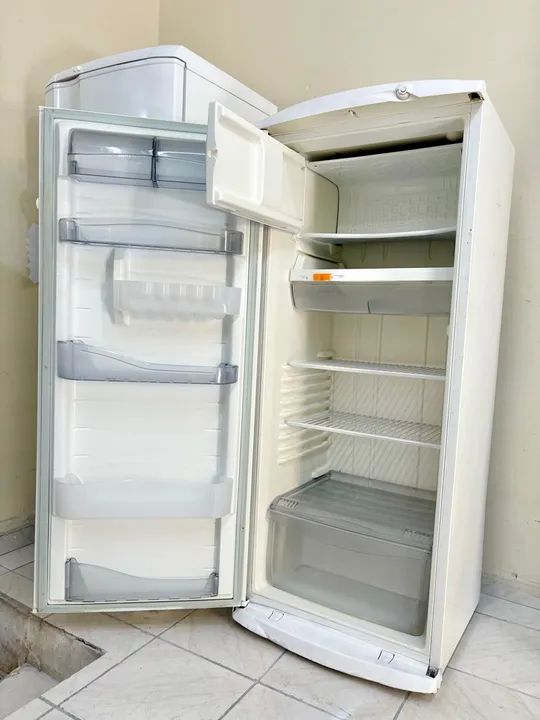 Geladeira consul , geladeira pequena , geladeira barata  - Foto 5