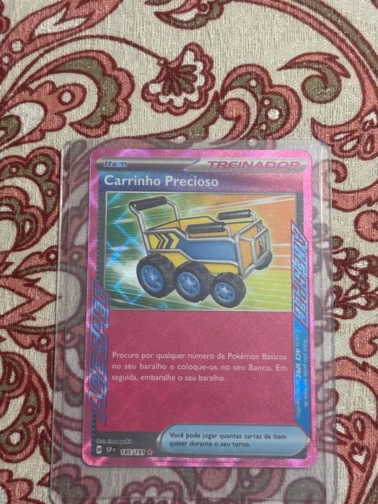 Carta Colecionável Pokémon - Carrinho Precioso 185/191 Reverse Foil