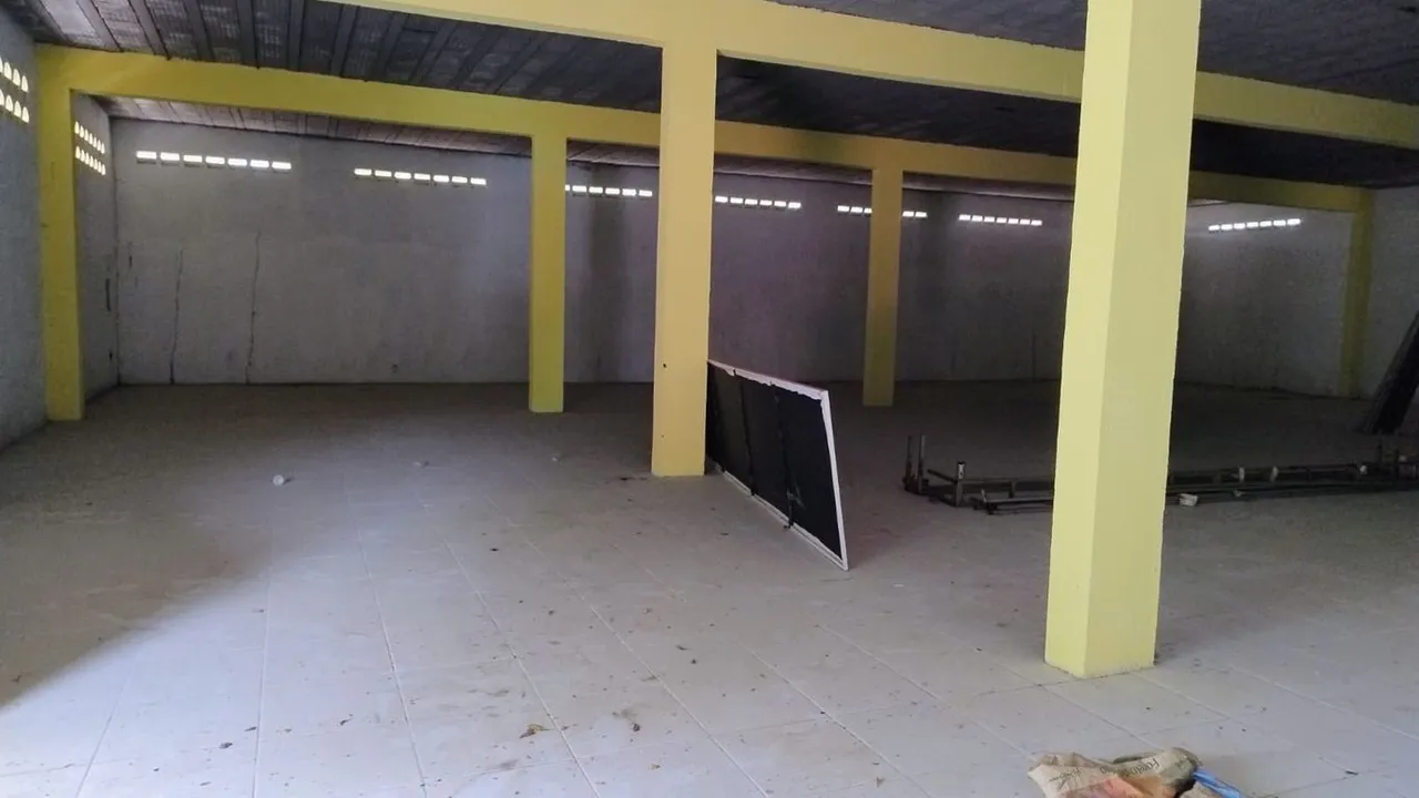Galpão 320m² - Olho D´agua